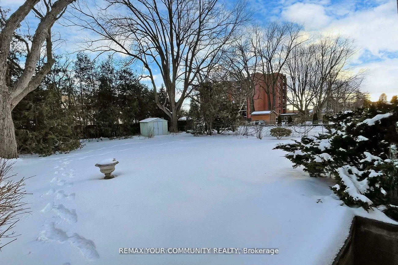 70, Bedford Park, Crosby, Richmond Hill