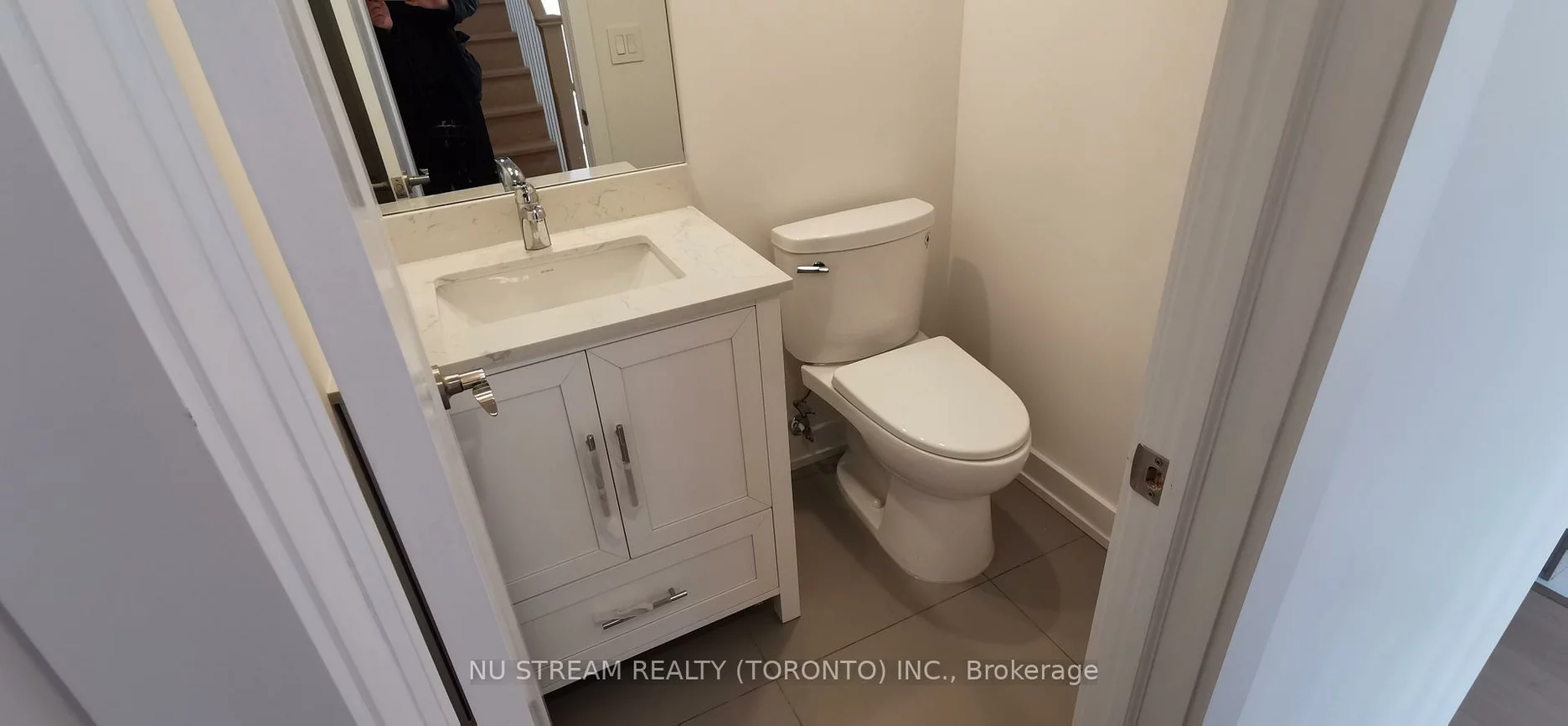 9, Carl Hill, Langstaff, Richmond Hill