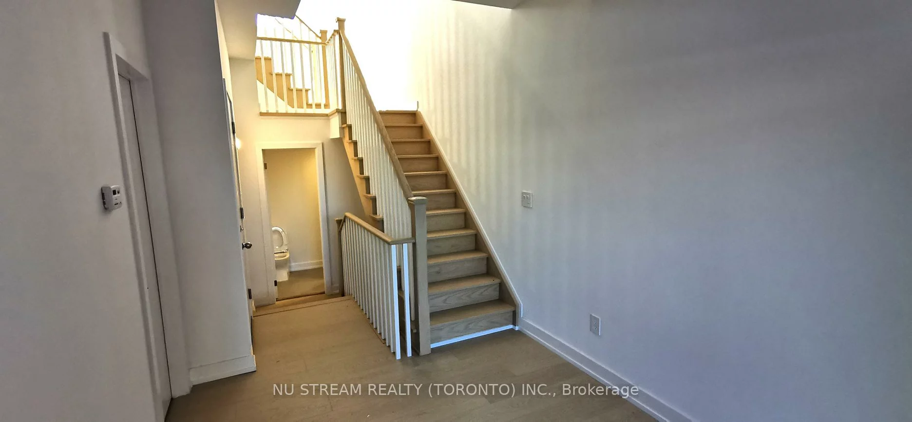 9, Carl Hill, Langstaff, Richmond Hill