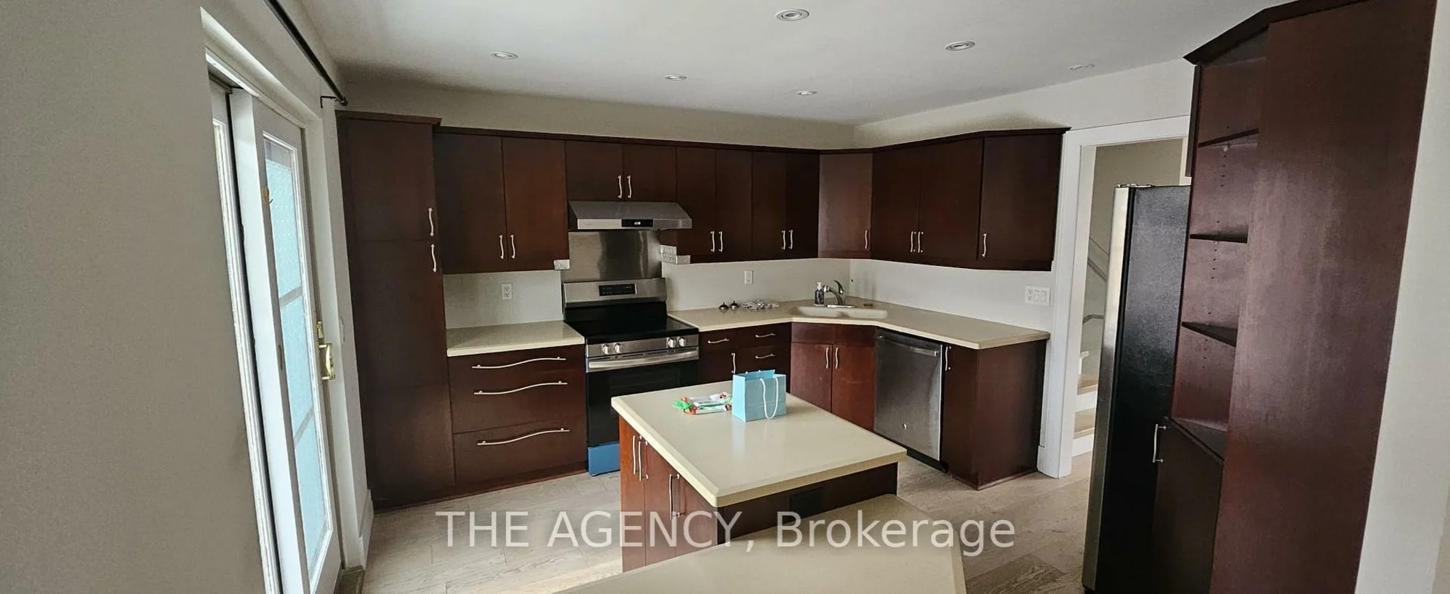 289, Emerald Isle, Mill Pond, Richmond Hill