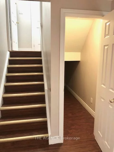 98, Heritage Hollow Estate, Rouge Woods, Richmond Hill