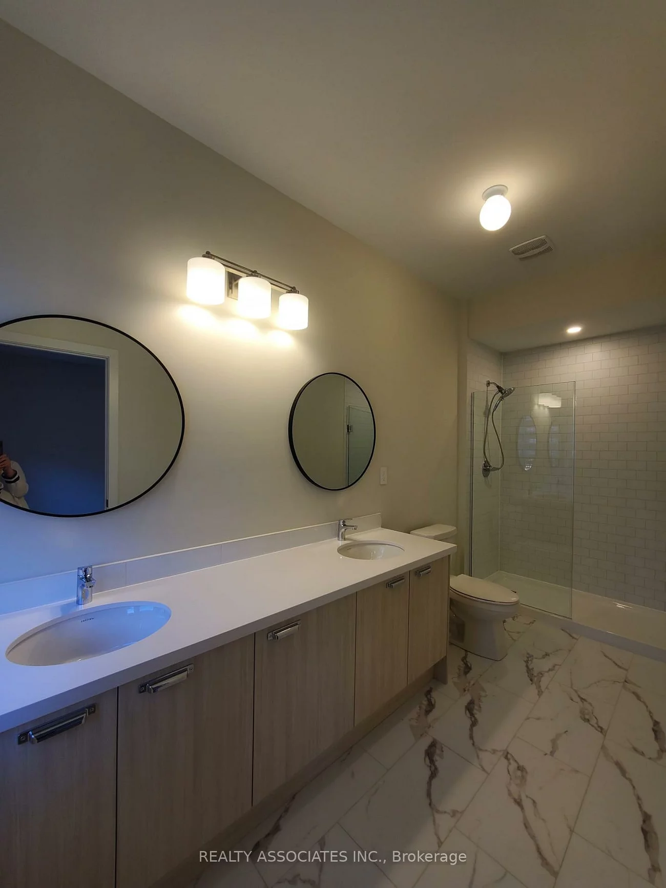 19, Mermot, Headford Business Park, Richmond Hill