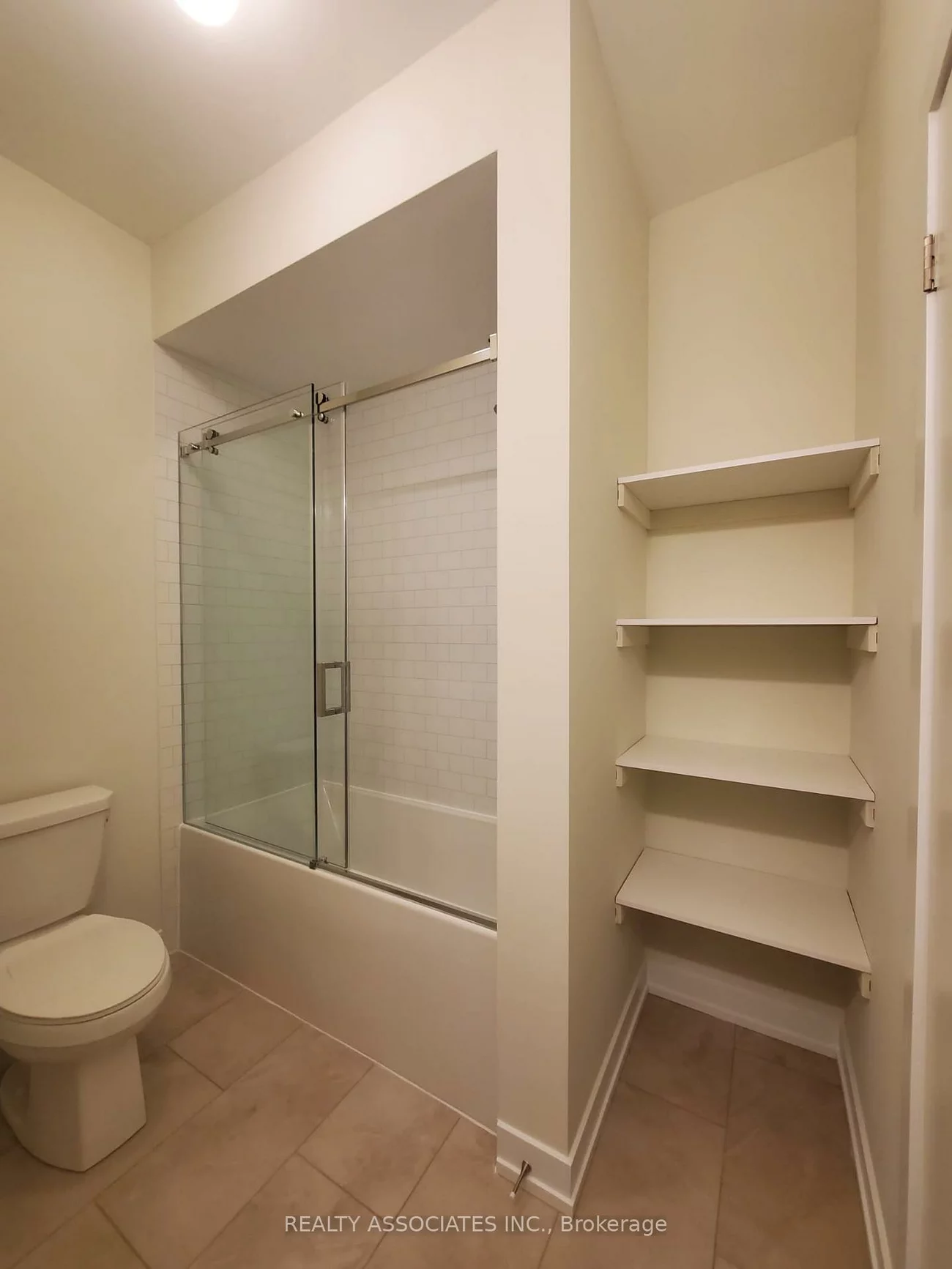 19, Mermot, Headford Business Park, Richmond Hill