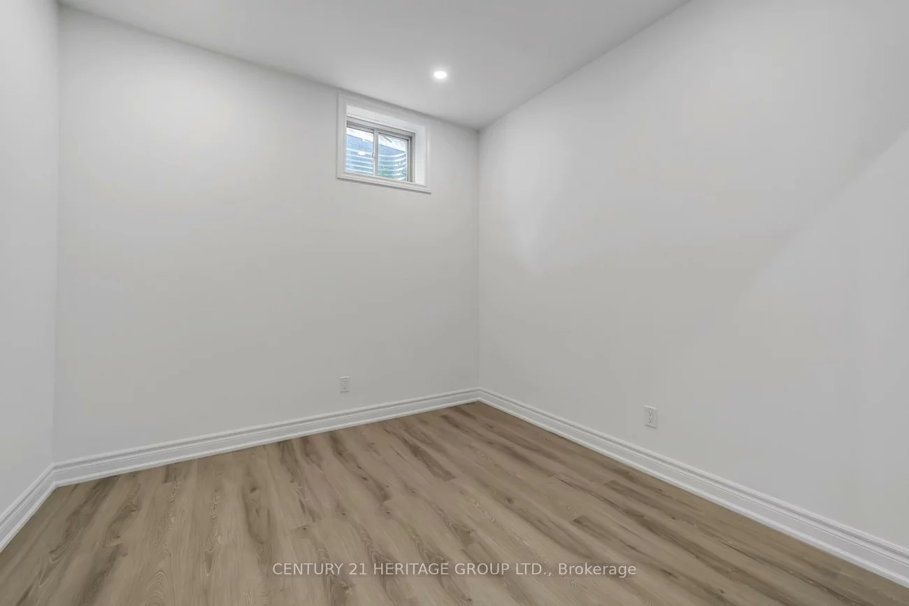 6, Menotti, Oak Ridges, Richmond Hill