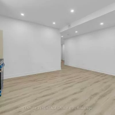 6, Menotti, Oak Ridges, Richmond Hill