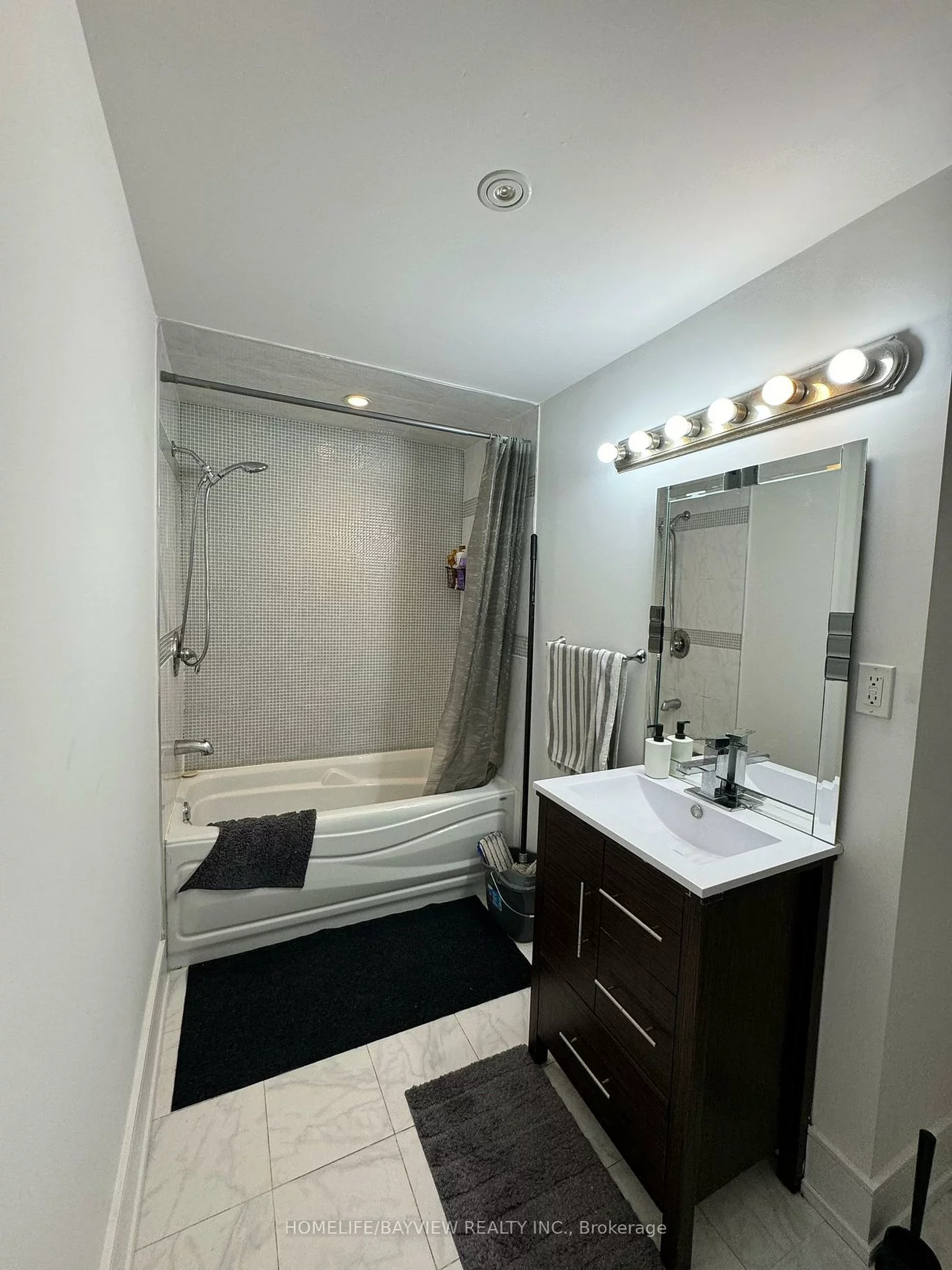 77, Winchester, South Richvale, Richmond Hill