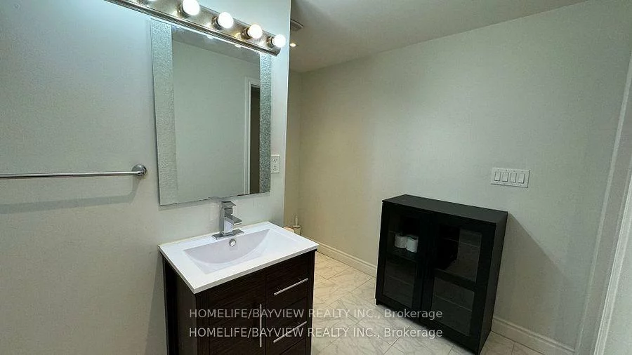 77, Winchester, South Richvale, Richmond Hill