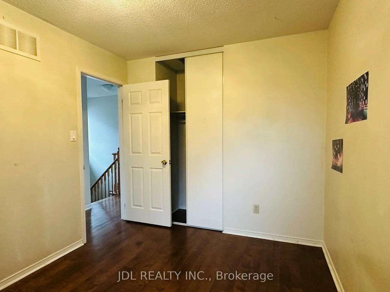 18, Dunsmore, Crosby, Richmond Hill