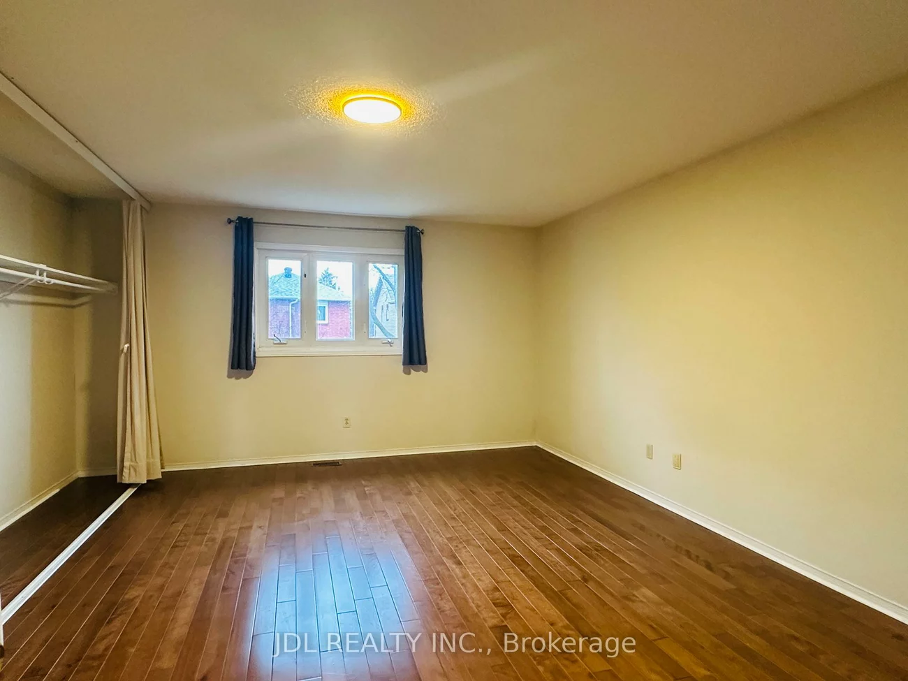 18, Dunsmore, Crosby, Richmond Hill