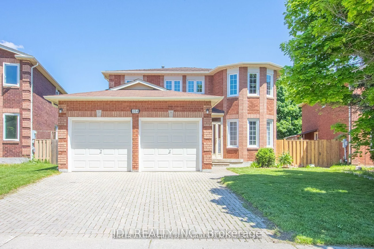 104, Bernard, Devonsleigh, Richmond Hill