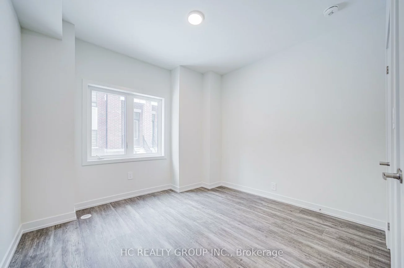 21, Mermot, Headford Business Park, Richmond Hill