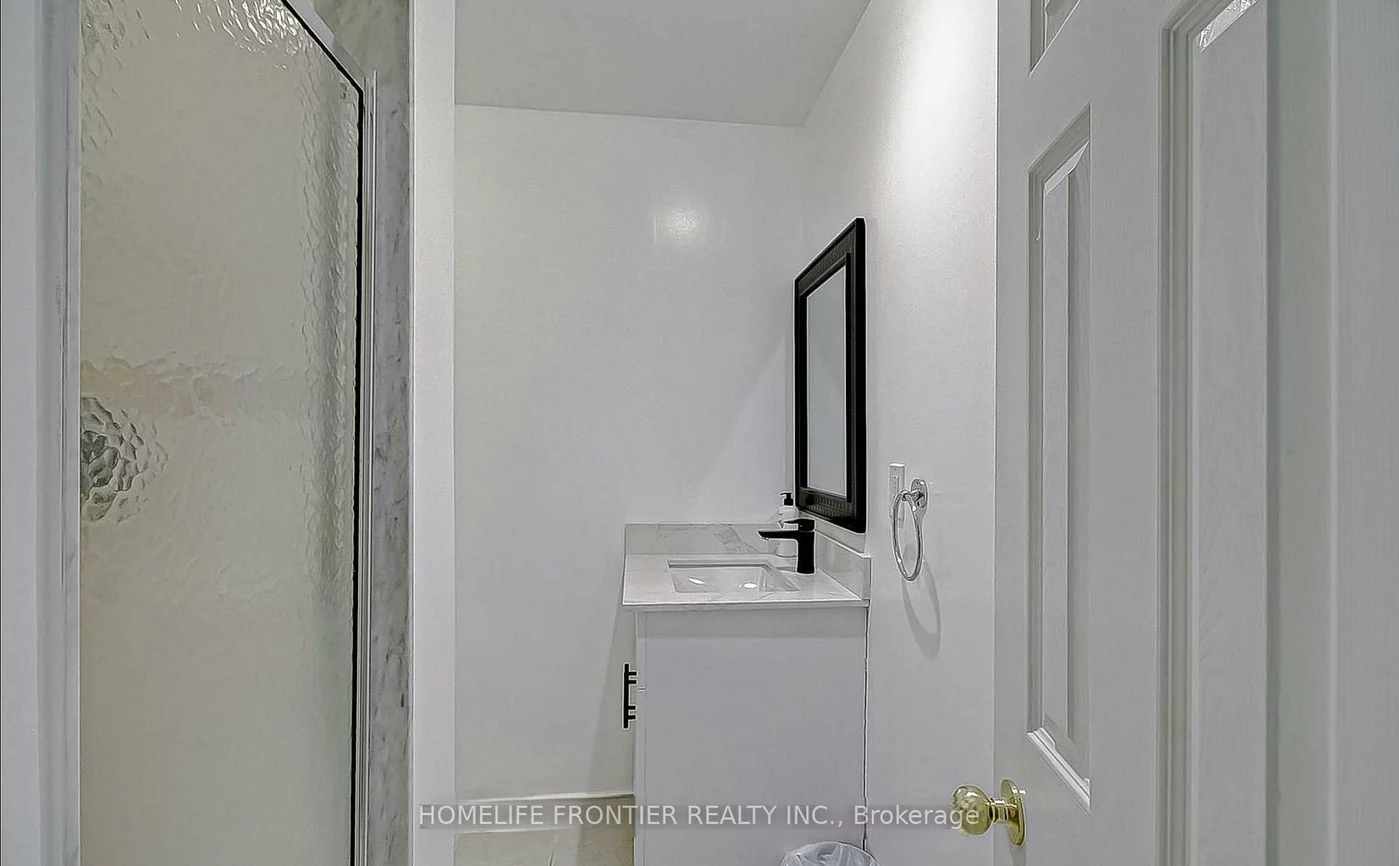 220, Olde Bayview, Oak Ridges Lake Wilcox, Richmond Hill