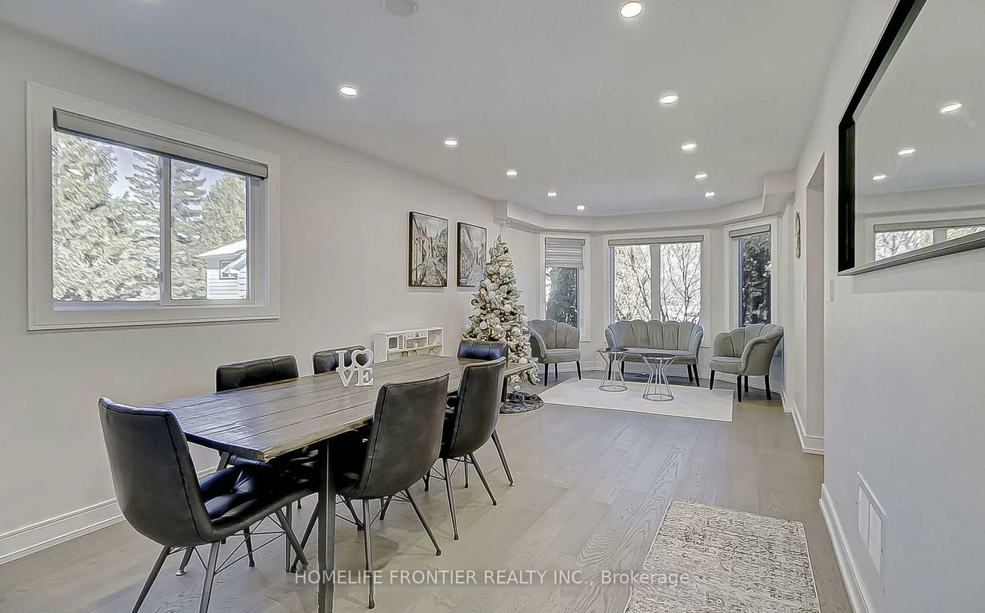 220, Olde Bayview, Oak Ridges Lake Wilcox, Richmond Hill