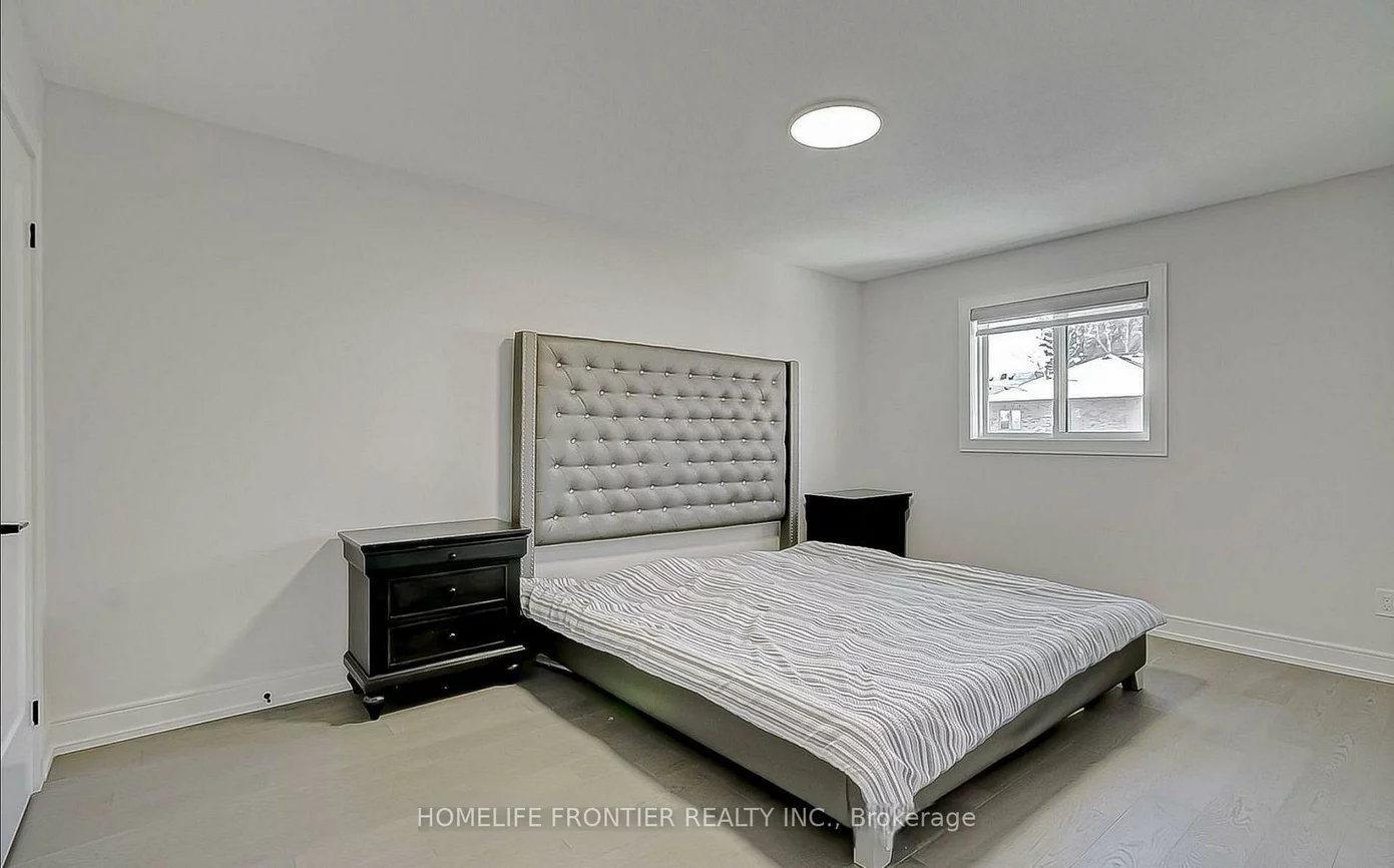 220, Olde Bayview, Oak Ridges Lake Wilcox, Richmond Hill