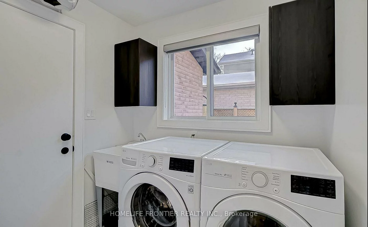 220, Olde Bayview, Oak Ridges Lake Wilcox, Richmond Hill