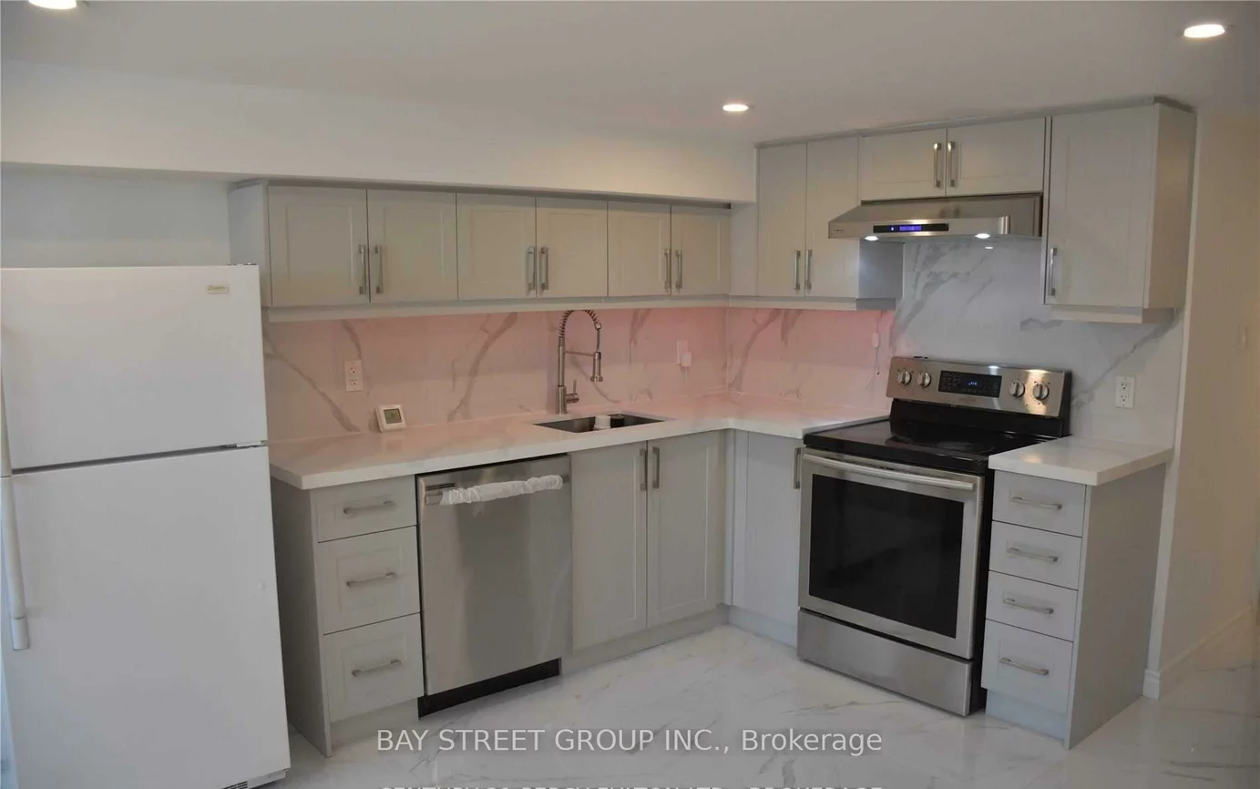 185, Taylor Mills, Crosby, Richmond Hill