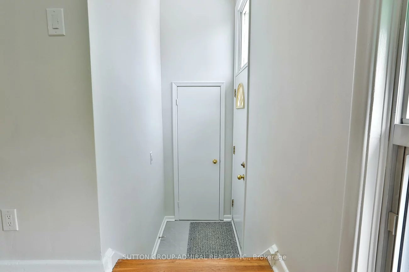 264, McConvey, Crosby, Richmond Hill