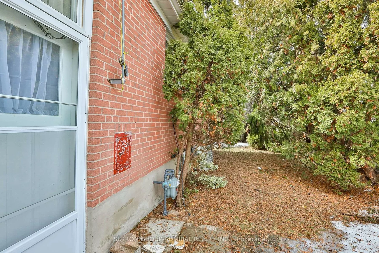 264, McConvey, Crosby, Richmond Hill