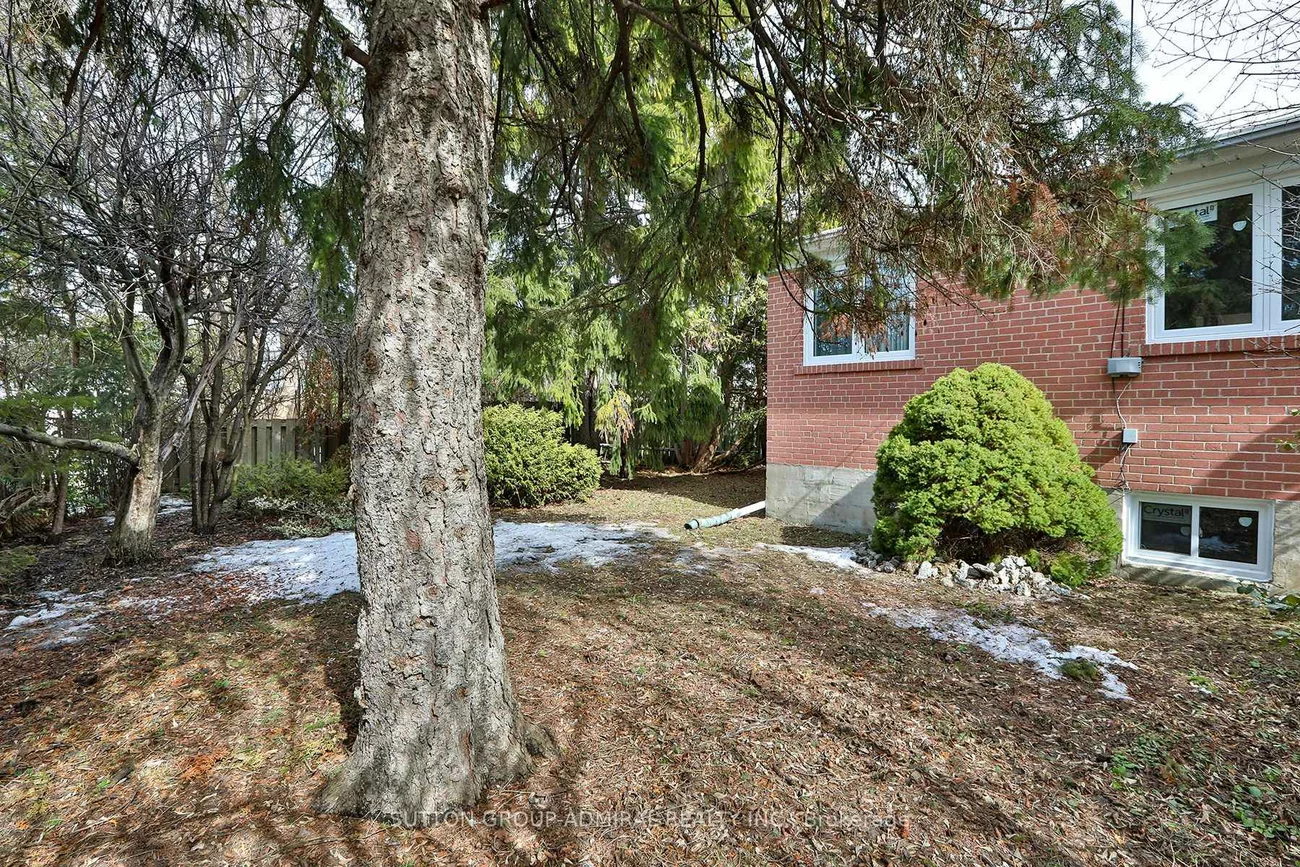 264, McConvey, Crosby, Richmond Hill