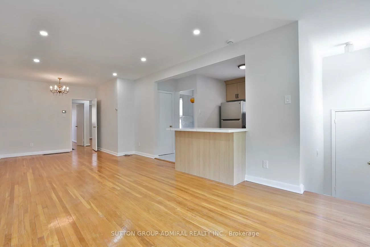 264, McConvey, Crosby, Richmond Hill