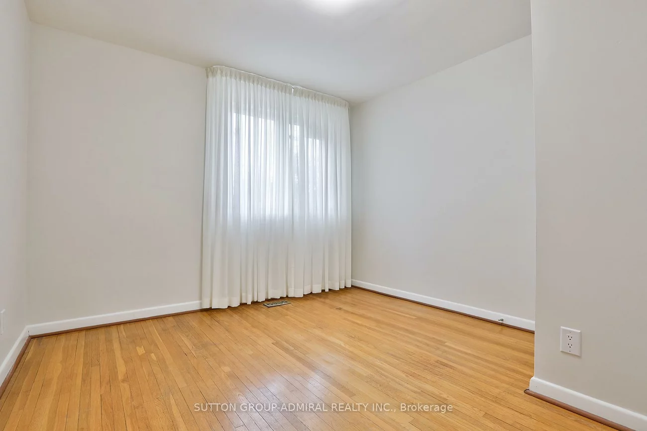 264, McConvey, Crosby, Richmond Hill