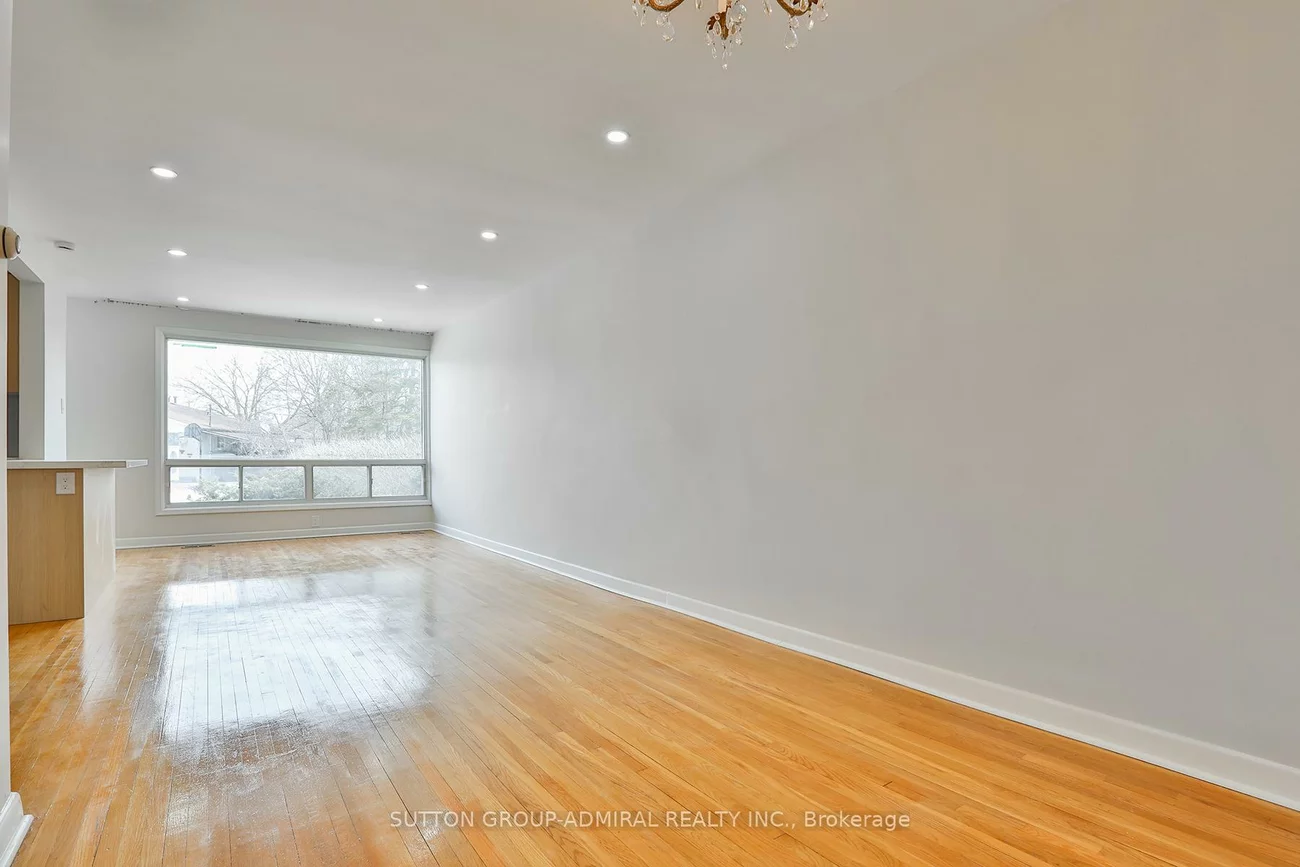 264, McConvey, Crosby, Richmond Hill