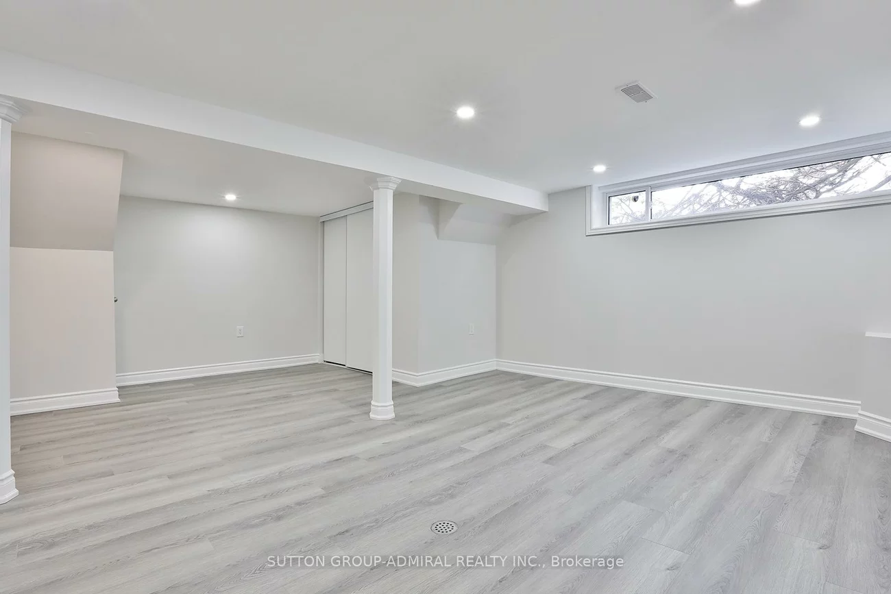 264, McConvey, Crosby, Richmond Hill