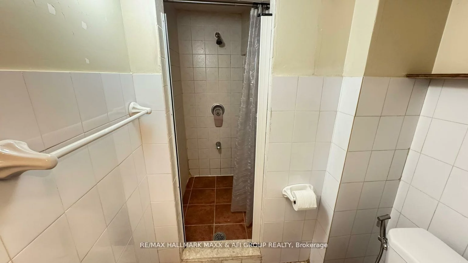 316, Valleymede, Doncrest, Richmond Hill