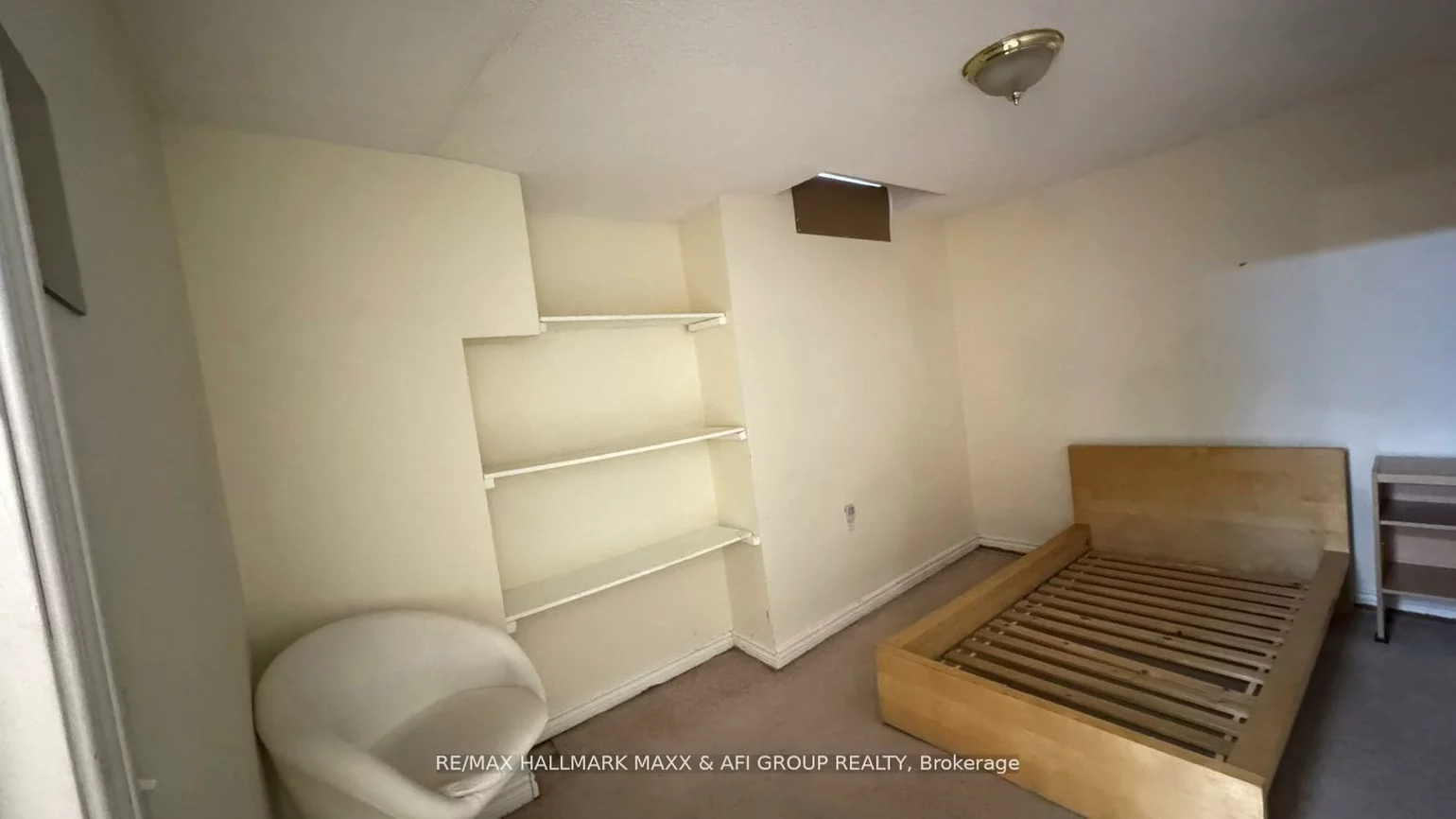 316, Valleymede, Doncrest, Richmond Hill