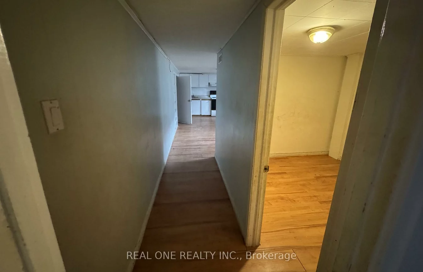 437, Taylor Mills, Crosby, Richmond Hill