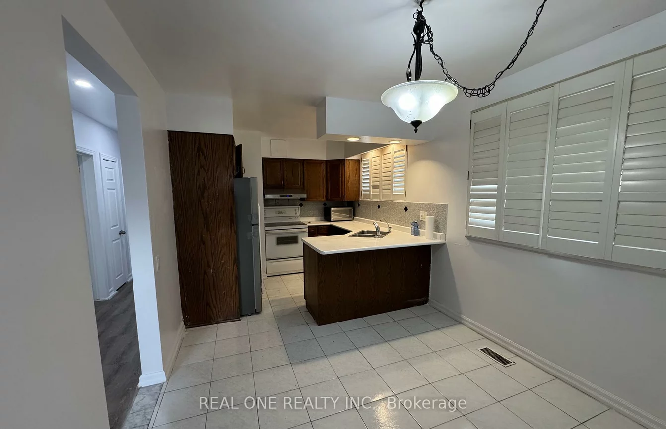 437, Taylor Mills, Crosby, Richmond Hill