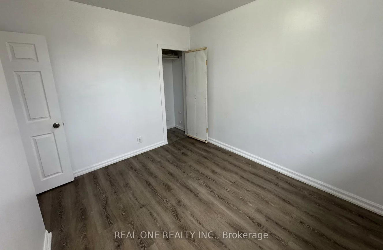 437, Taylor Mills, Crosby, Richmond Hill