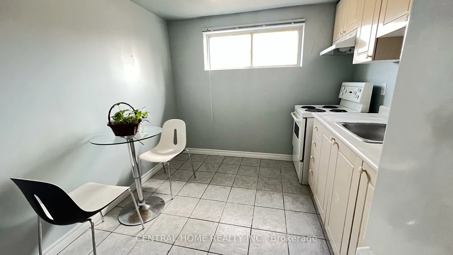 210, Jacey Ann, Mill Pond, Richmond Hill