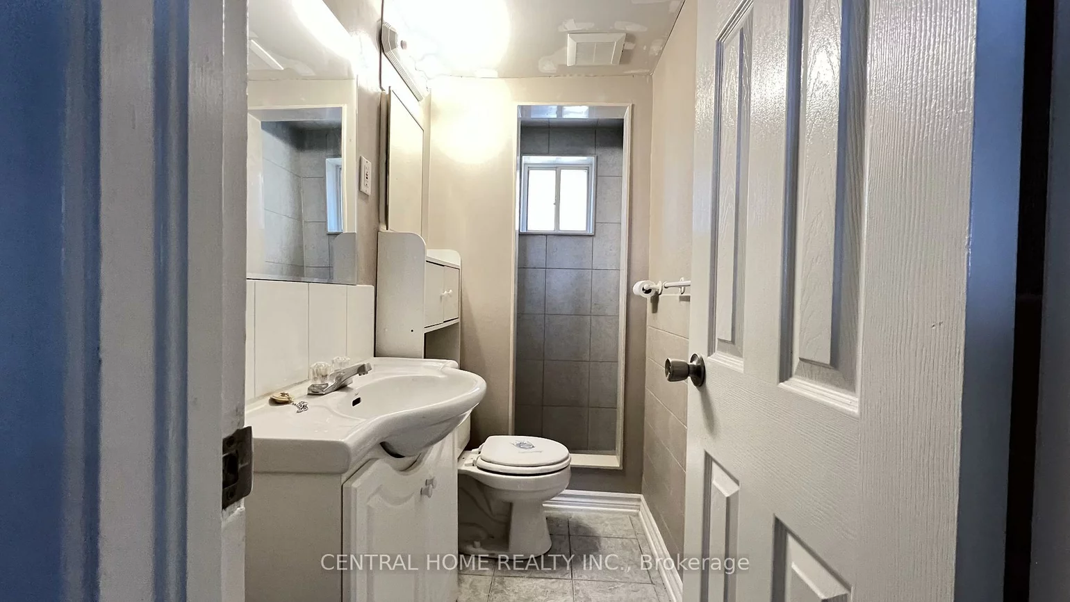 210, Jacey Ann, Mill Pond, Richmond Hill