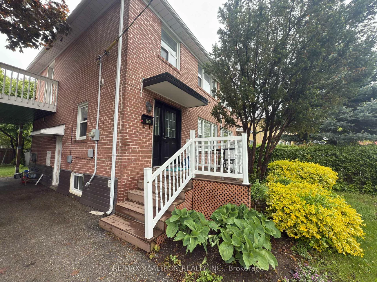 250, Mcconvey, Crosby, Richmond Hill