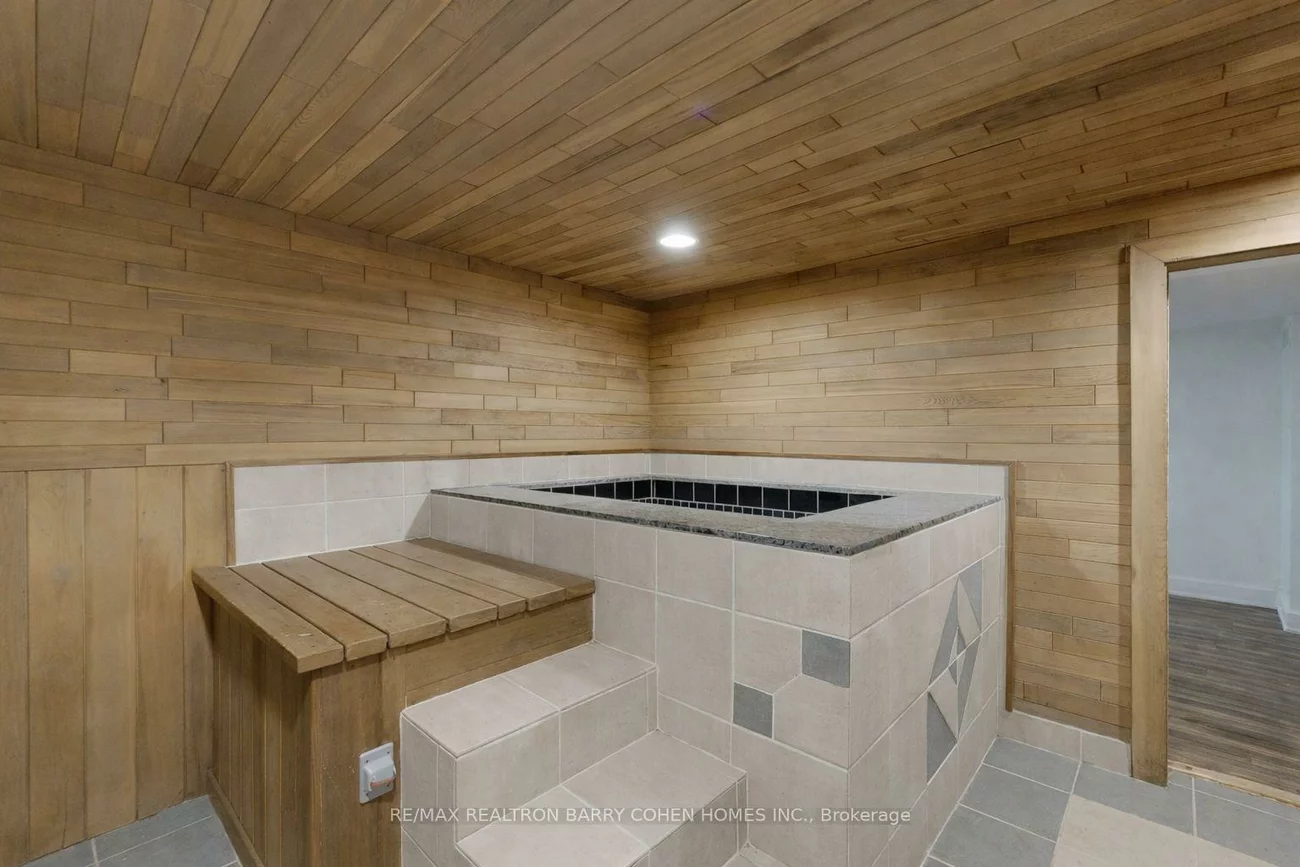 195, Rumble, Mill Pond, Richmond Hill