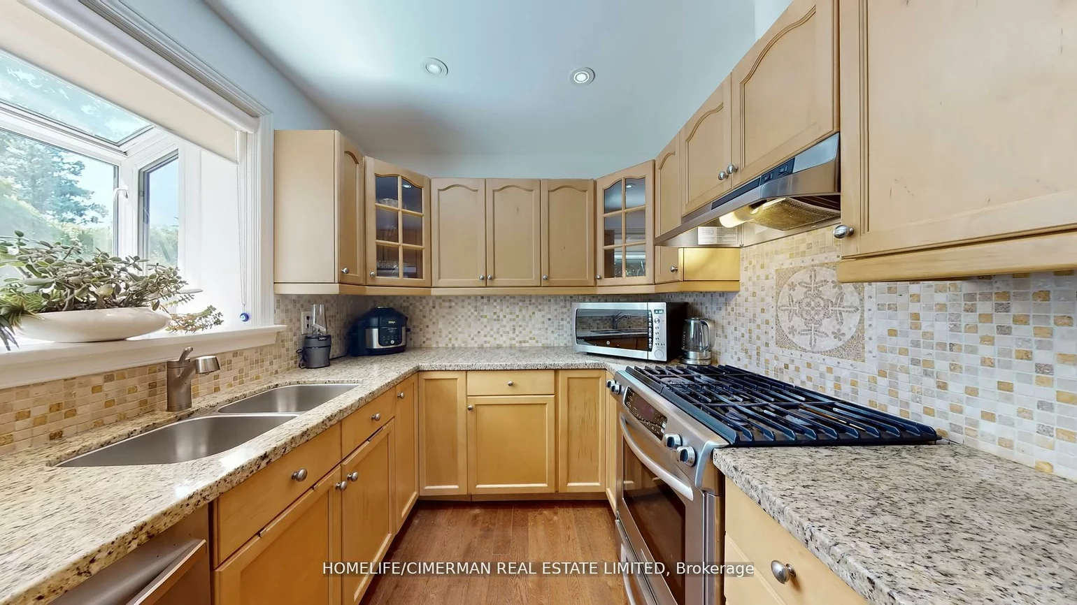 386, Kerrybrook, Mill Pond, Richmond Hill