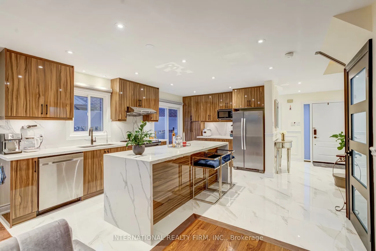 11, Belvedere, Crosby, Richmond Hill