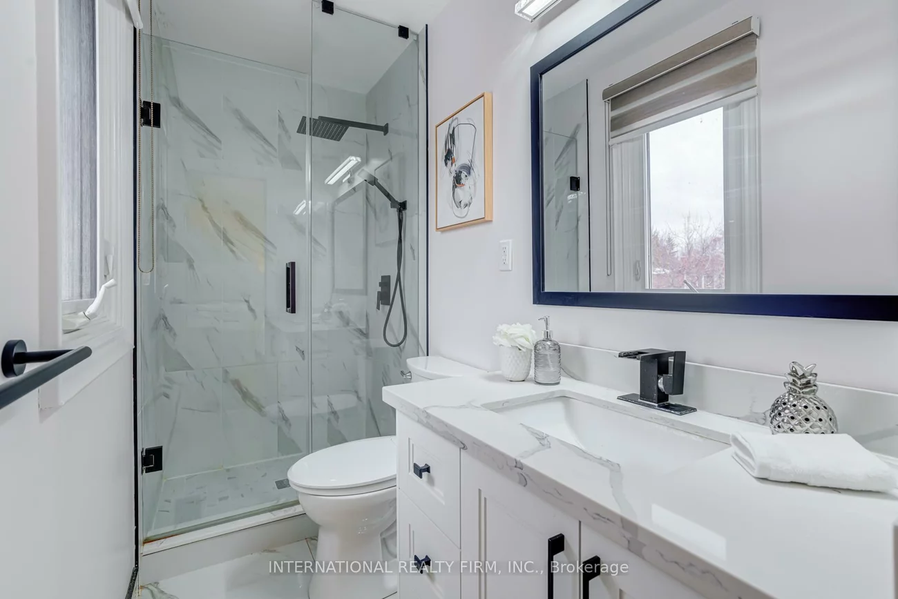 11, Belvedere, Crosby, Richmond Hill