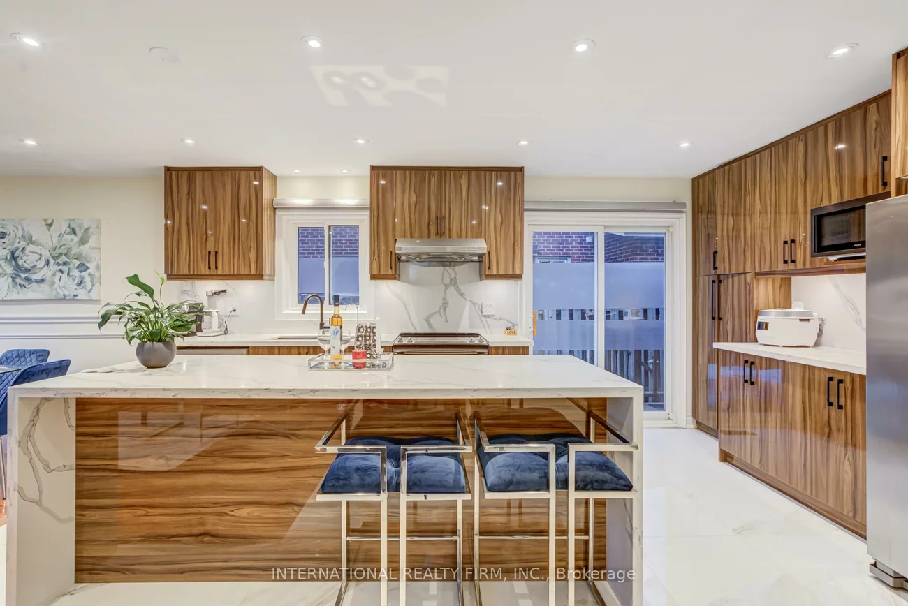 11, Belvedere, Crosby, Richmond Hill