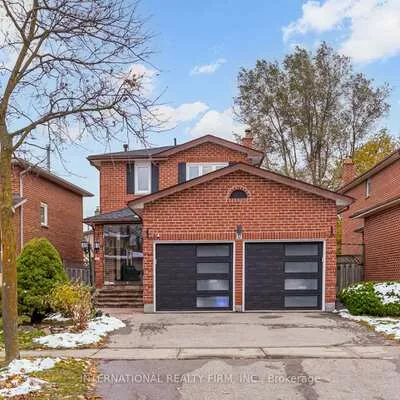 11, Belvedere, Crosby, Richmond Hill