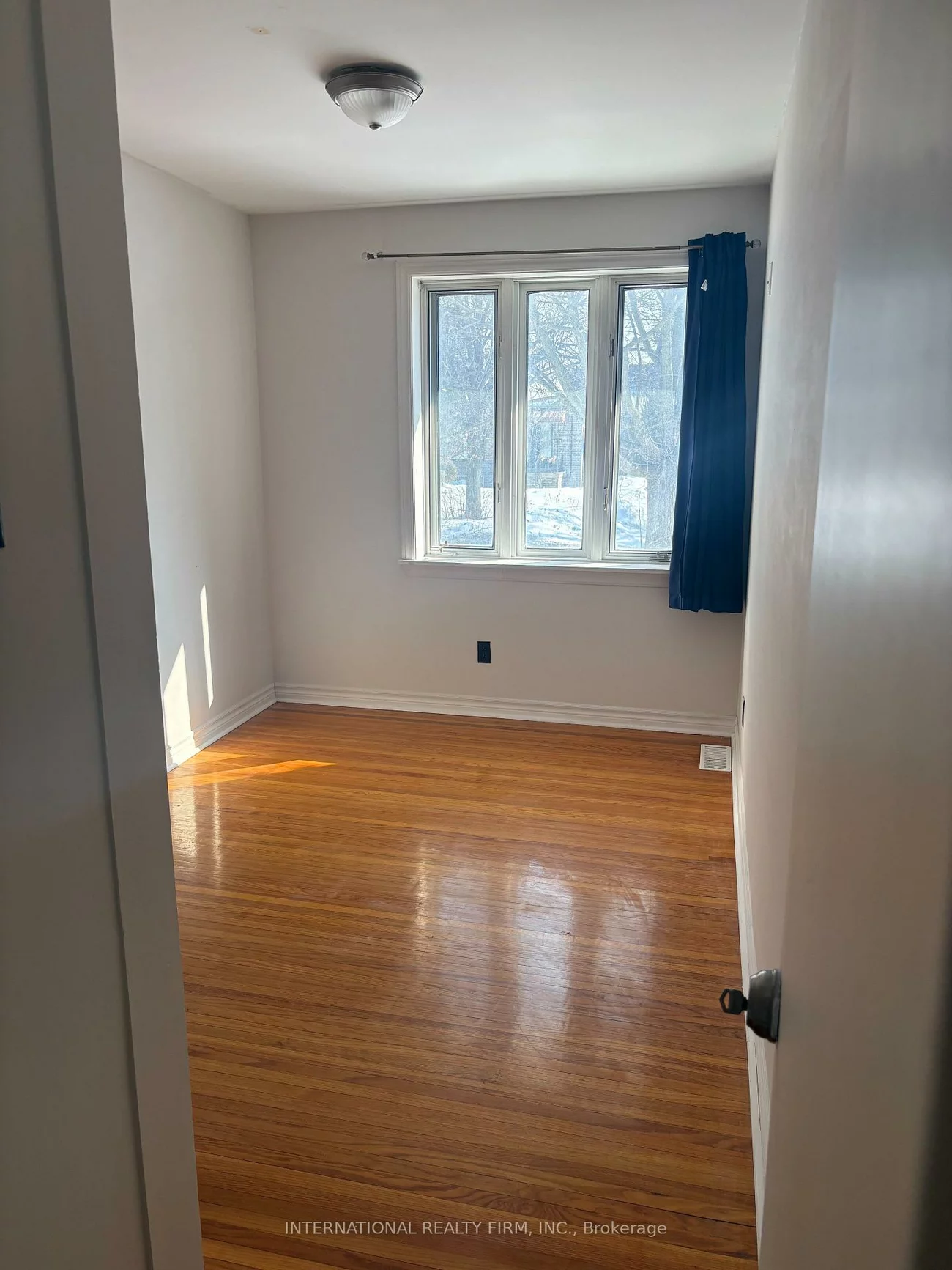 397, Centre, Crosby, Richmond Hill