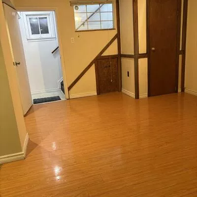 397, Centre, Crosby, Richmond Hill