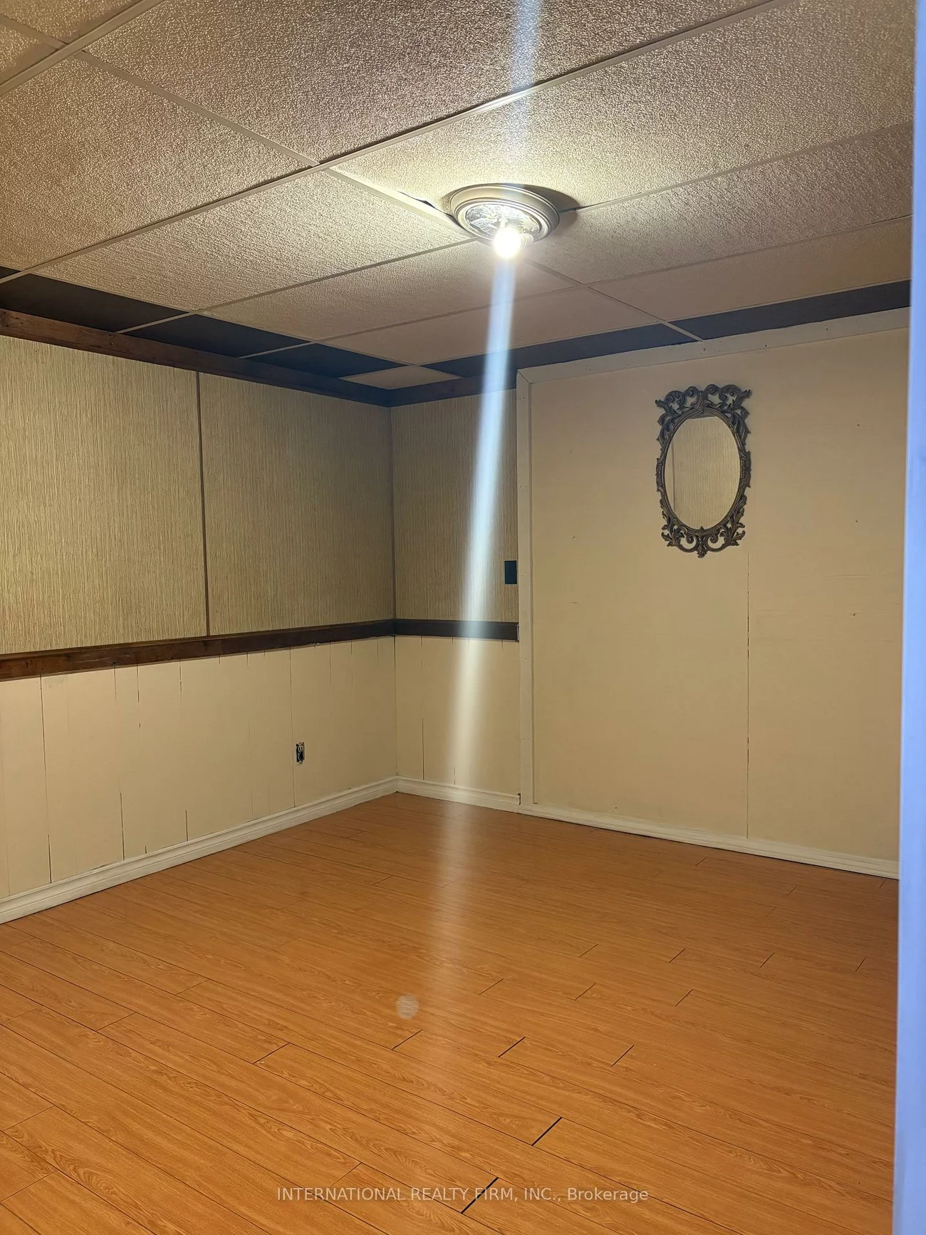 397, Centre, Crosby, Richmond Hill