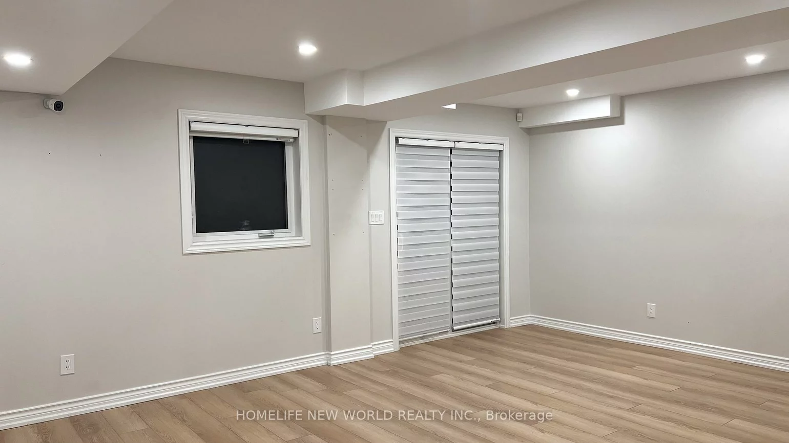 45, Hawkes, Westbrook, Richmond Hill