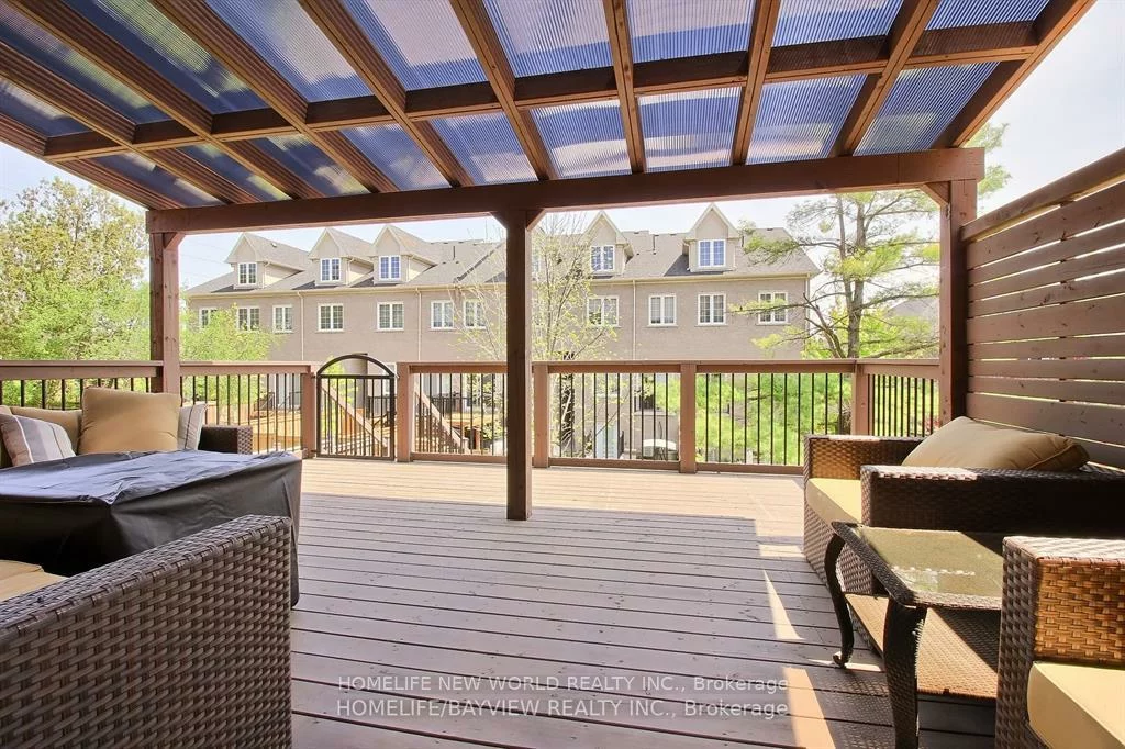 45, Hawkes, Westbrook, Richmond Hill