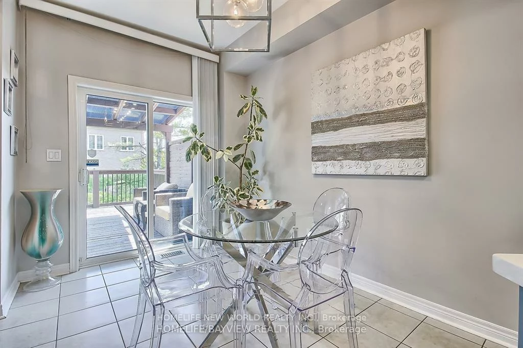 45, Hawkes, Westbrook, Richmond Hill