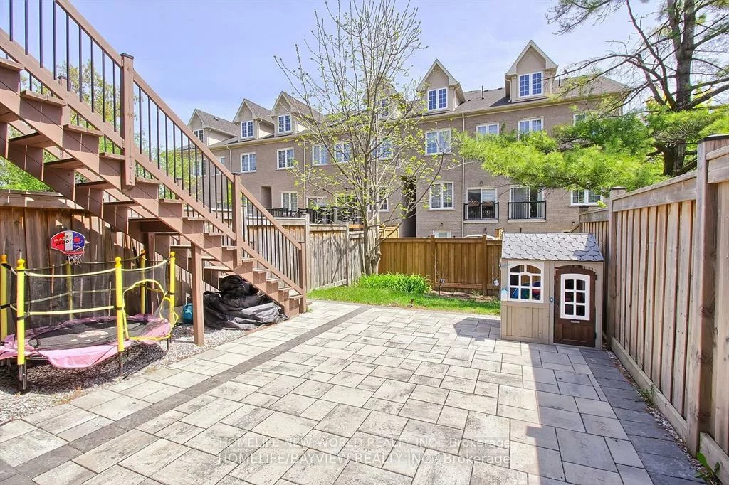 45, Hawkes, Westbrook, Richmond Hill