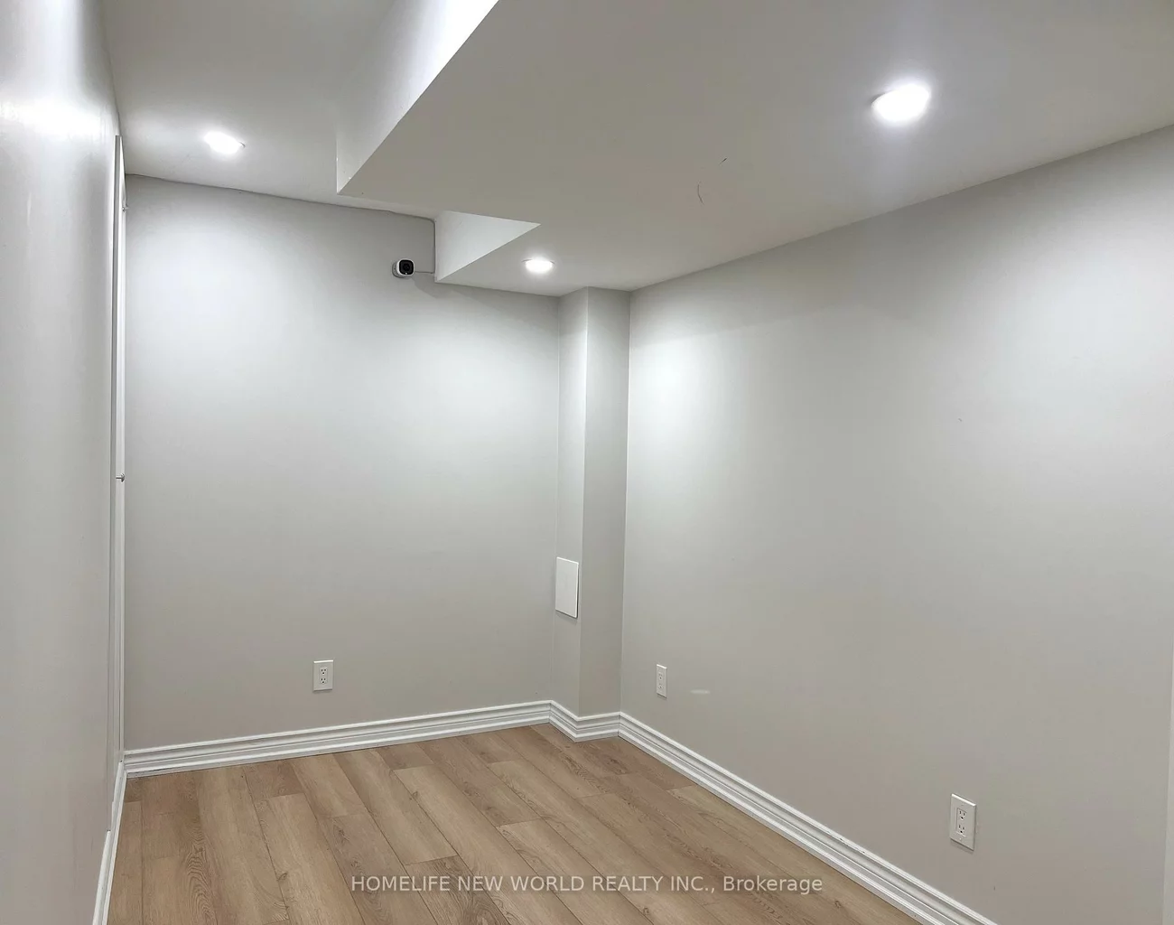 45, Hawkes, Westbrook, Richmond Hill