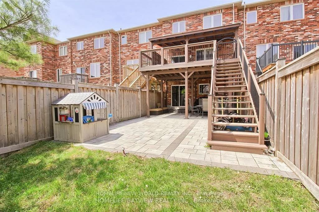 45, Hawkes, Westbrook, Richmond Hill